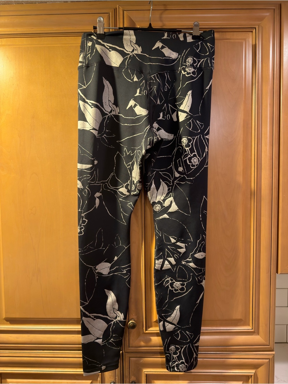 Nike Black Floral Print Active Leggings